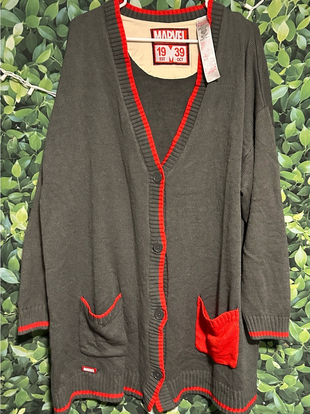 Disney Parks Marvel Est.
1939 Gray Cardigan with Red Trim Rare 1X